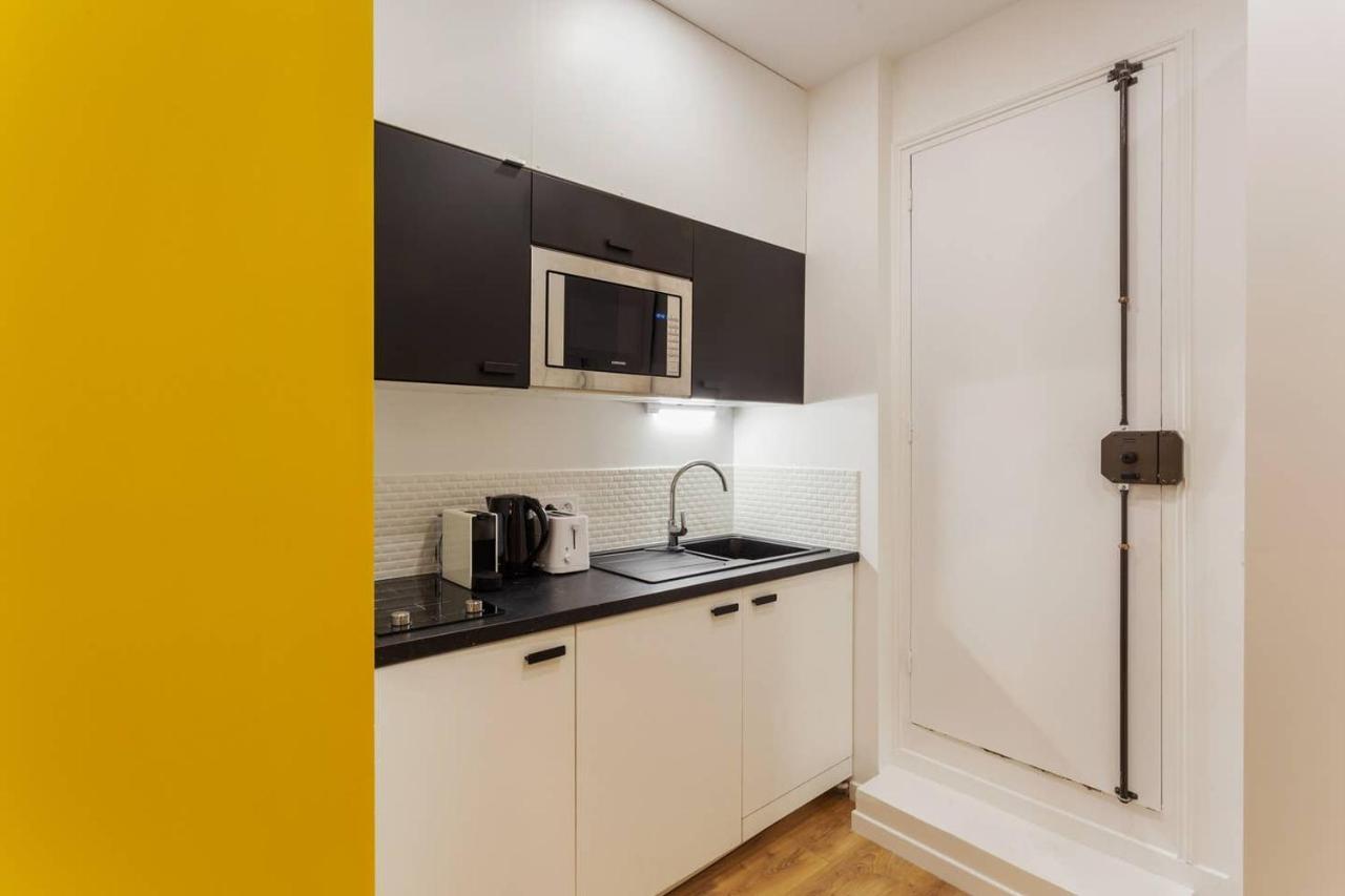 Chic Saint-Germain-Des-Pres Studio For 4 - Prime Location Paris Exteriör bild