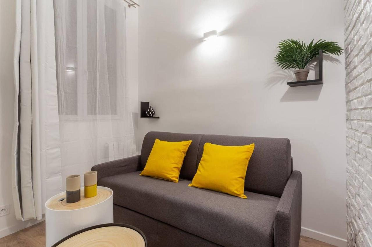 Chic Saint-Germain-Des-Pres Studio For 4 - Prime Location Paris Exteriör bild